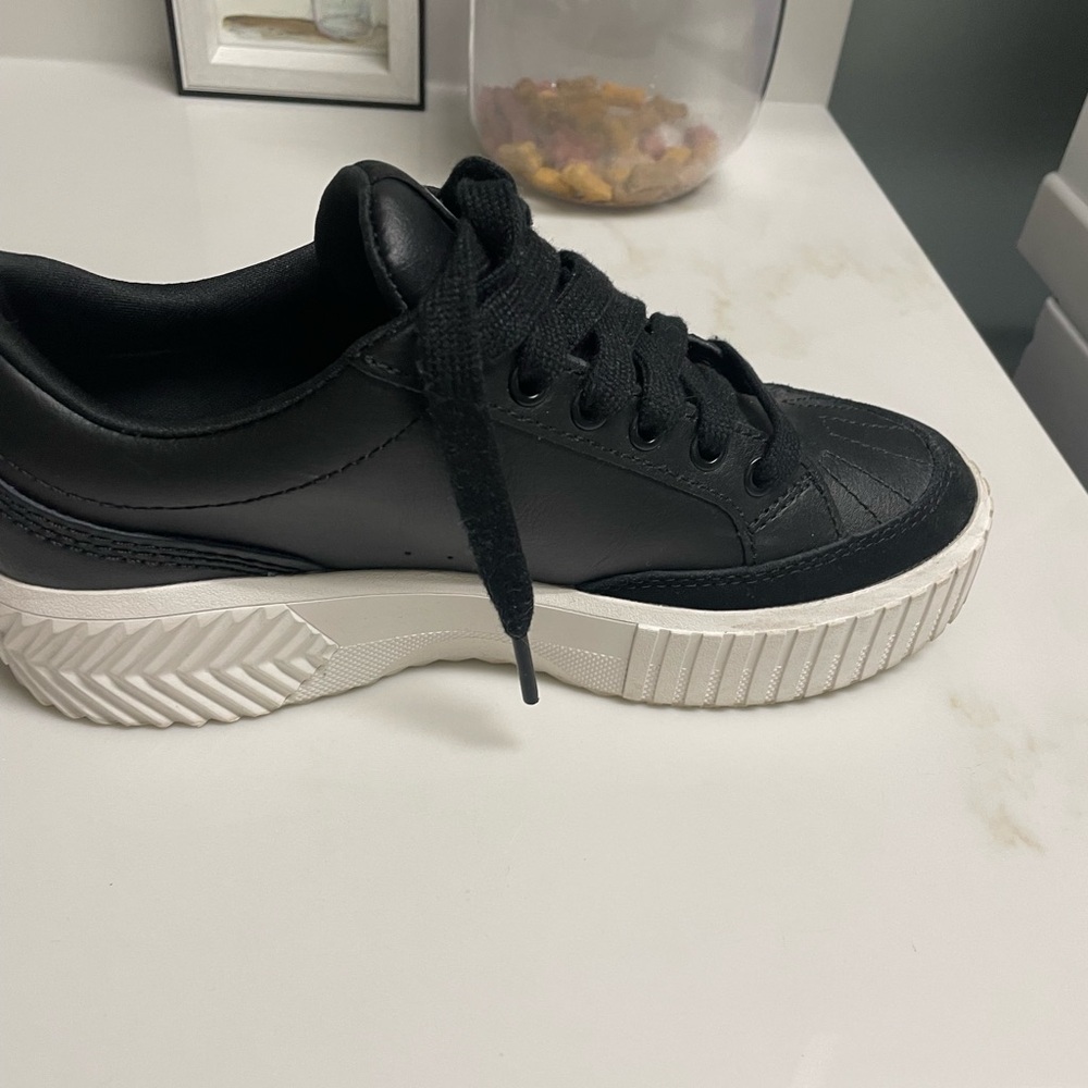 Sorel Black Low-Top Sneakers with White Sole - Picture 3 of 5